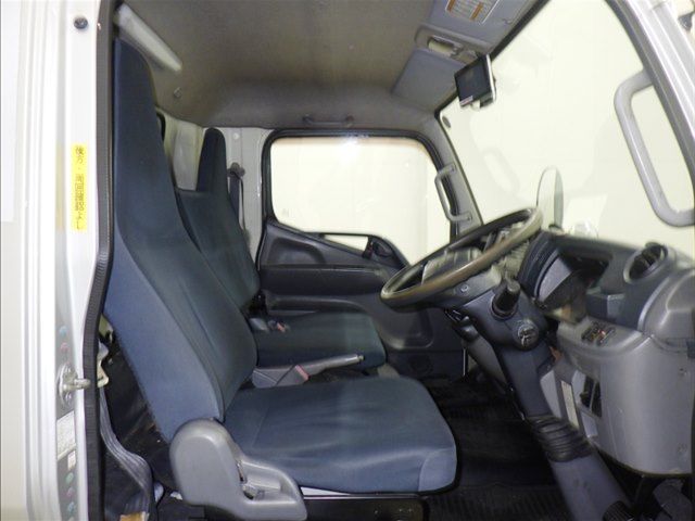 2011 Mitsubishi Fuso Canter ウィング auction photo 6
