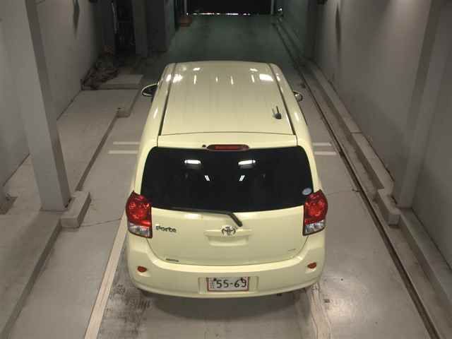 2012 Toyota Porte 4WD G auction photo 7