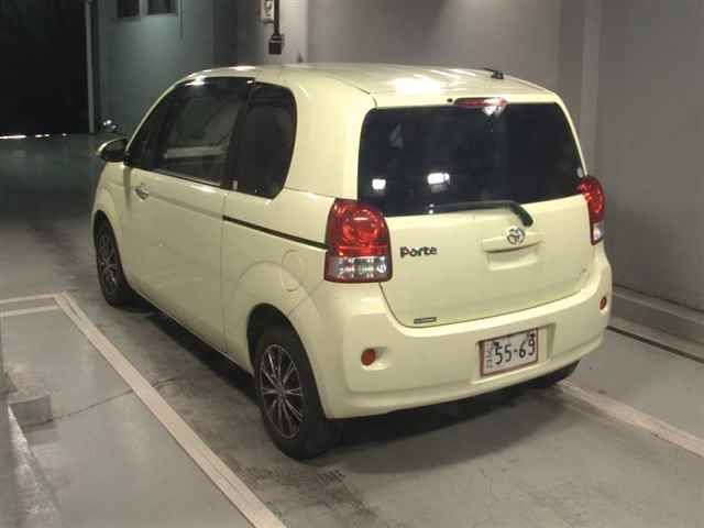 2012 Toyota Porte 4WD G auction photo 2