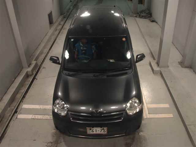 2010 Toyota Sienta X LTD auction photo 6
