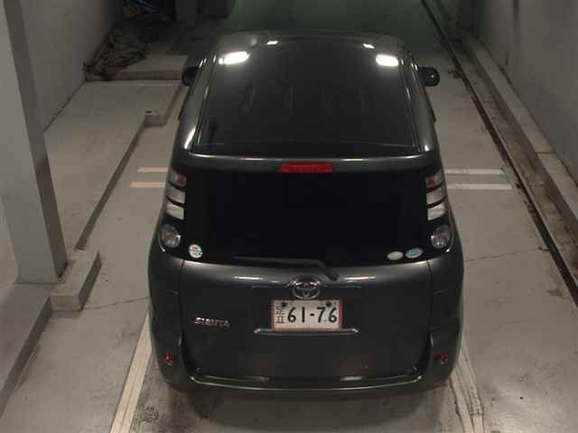 2010 Toyota Sienta X LTD auction photo 7