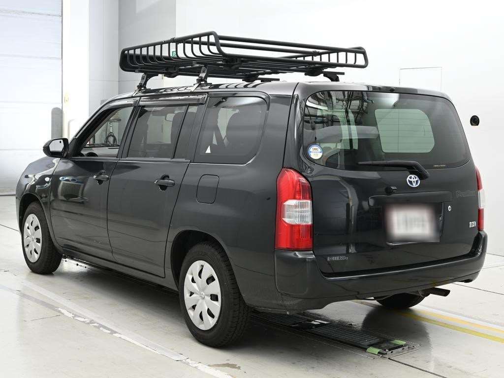 2021 Toyota Probox ハイブリッドF auction photo 6