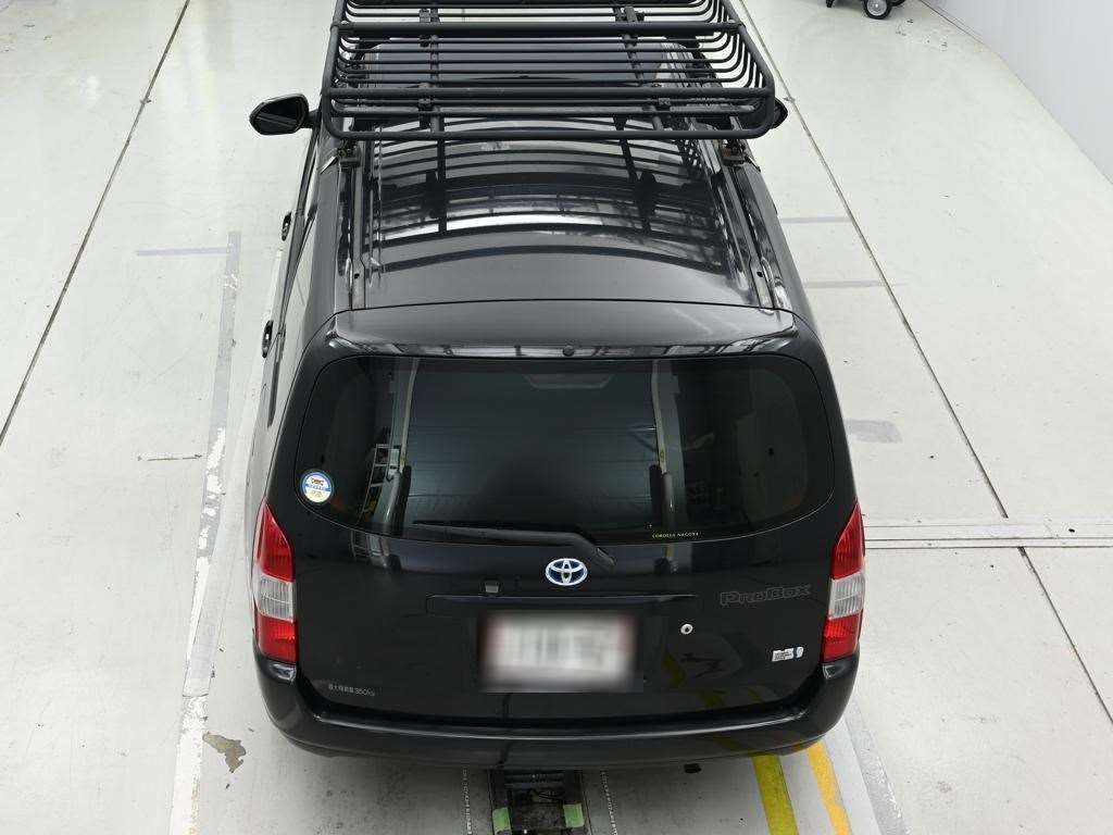 2021 Toyota Probox ハイブリッドF auction photo 8