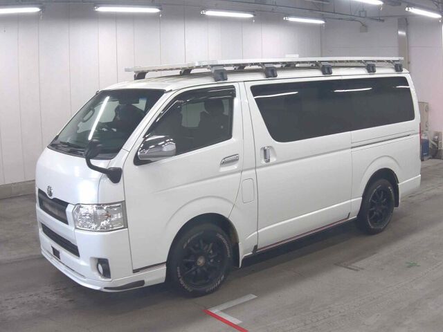 2015 Toyota Hiace Long Super GL 4WD auction photo 4
