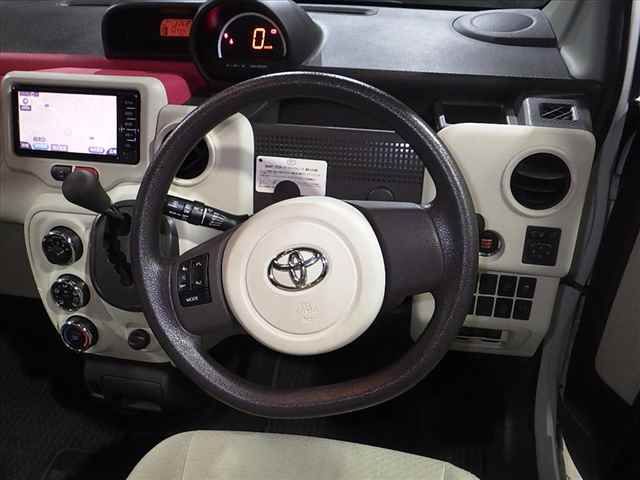 2017 Toyota Porte F auction photo 8