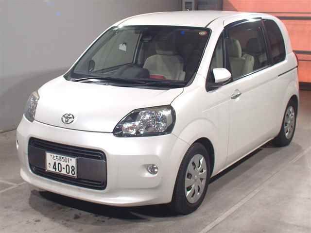 2017 Toyota Porte F Japan auction vehicle