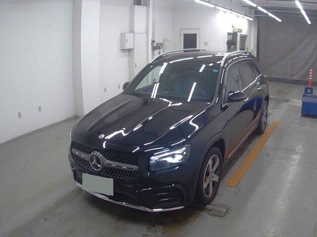2025 Mercedes-Benz GLB GLB200D4 AMG 4WD auction photo 4