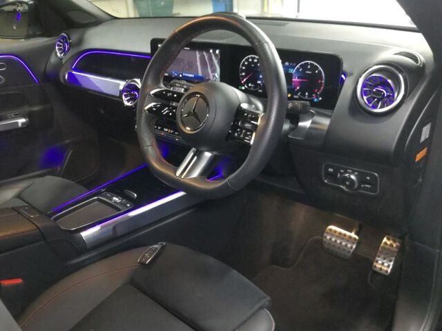 2025 Mercedes-Benz GLB GLB200D4 AMG 4WD auction photo 3