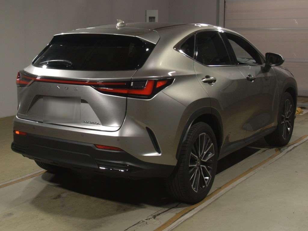 2023 Lexus NX NX350h バージョンL auction photo 2