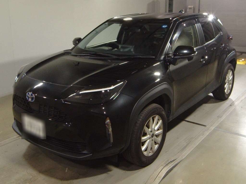 Japan Auction Vehicles 4 2023 Toyota Yaris Cross ハイブリッドX auction photo