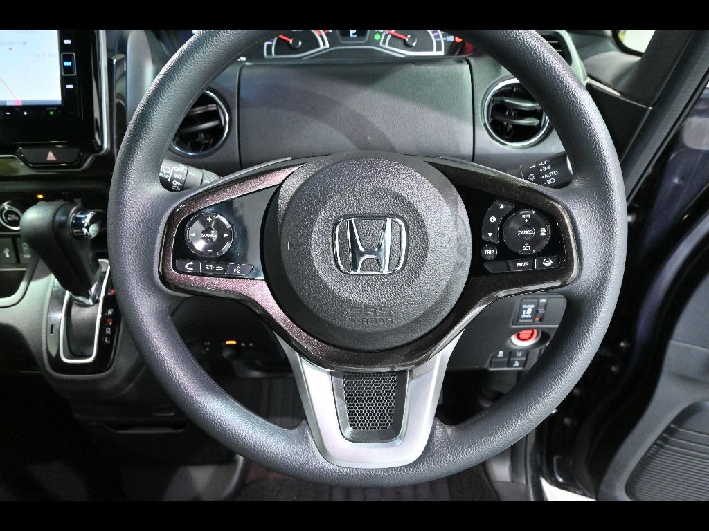 2019 Honda N-BOX Custom G L Honda Sensing auction photo 10