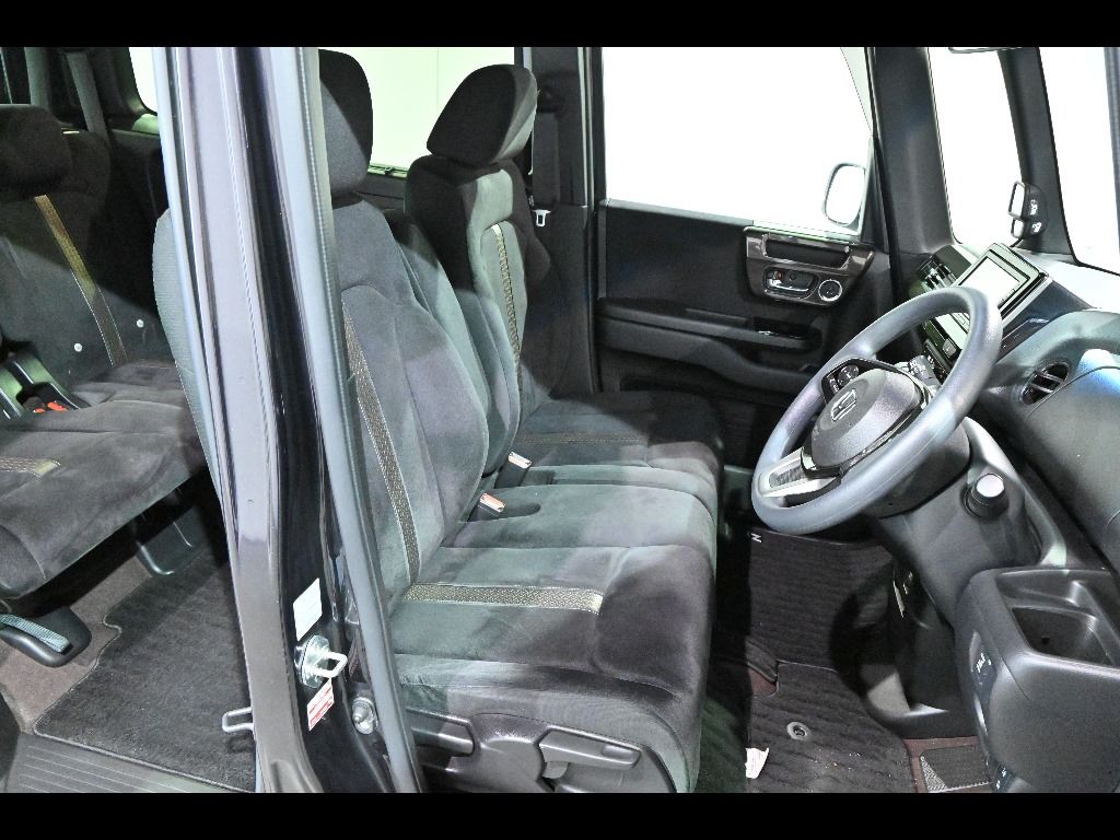 2019 Honda N-BOX Custom G L Honda Sensing auction photo 6