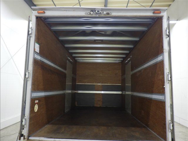 2016 Isuzu Elf バン auction photo 4