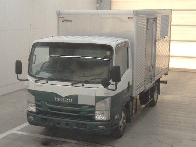 Japan Auction Vehicles 10 2016 Isuzu Elf バン auction photo