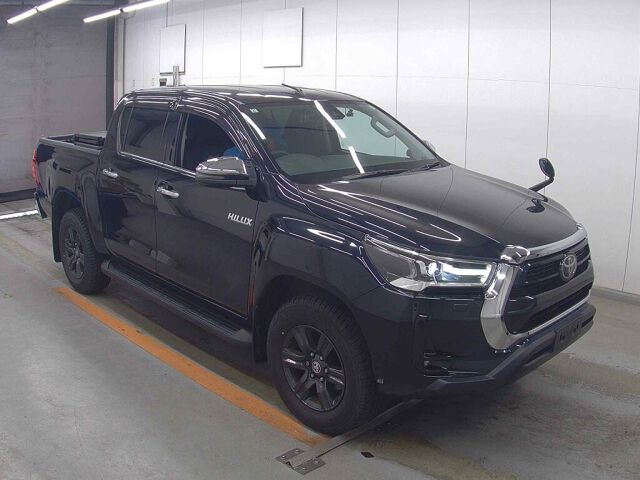2023 Toyota Hilux Z 4WD Japan auction vehicle