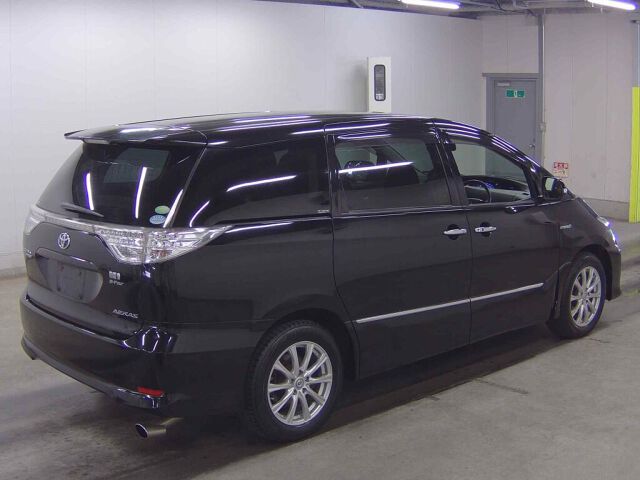 2014 Toyota Estima 4WD auction photo 5