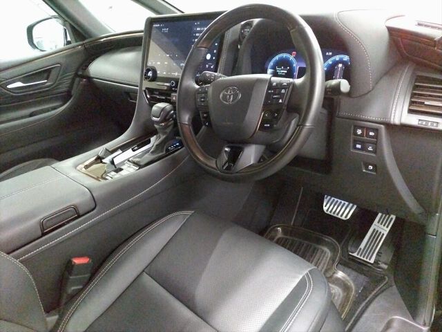 2024 Toyota Alphard Z 4WD auction photo 3