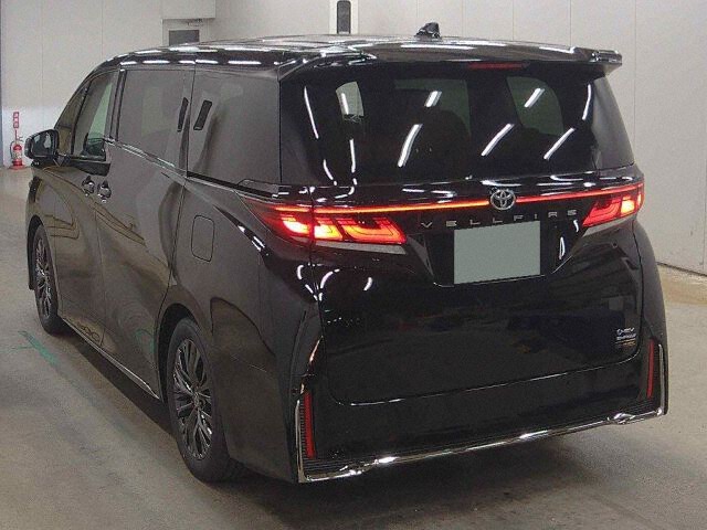 2026 Toyota Vellfire Zプレミア 4WD auction photo 2