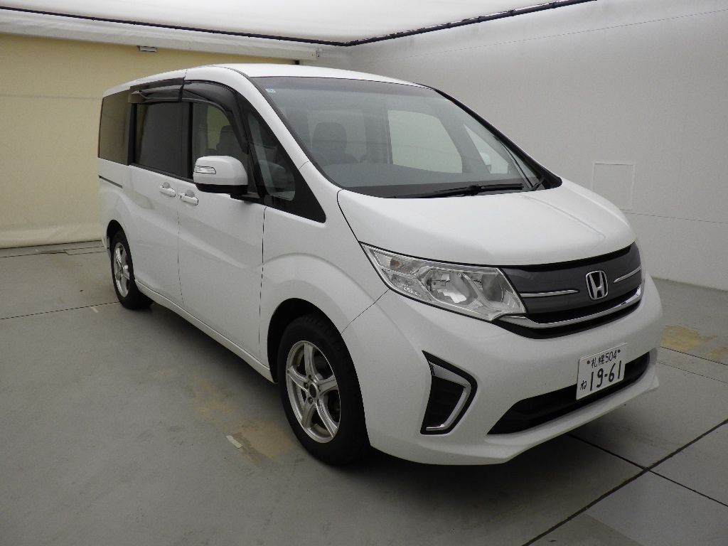 2016 Honda Stepwgn 4WD G 8 Japan auction vehicle