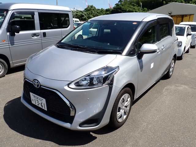 Japan Auction Vehicles 12 2021 Toyota Sienta ハイブリッド X 7人乗 トヨタセーフテイセンス auction photo