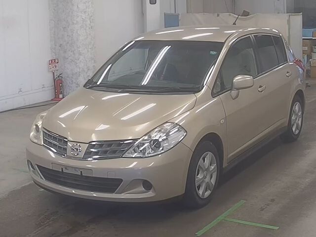 2009 Nissan ティーダ 15G auction photo 4