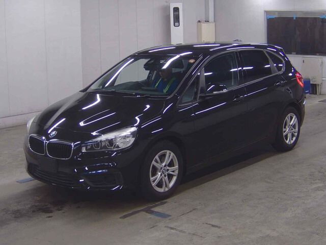 2014 BMW 2 Series 218Iアクティブツアラ auction photo 4