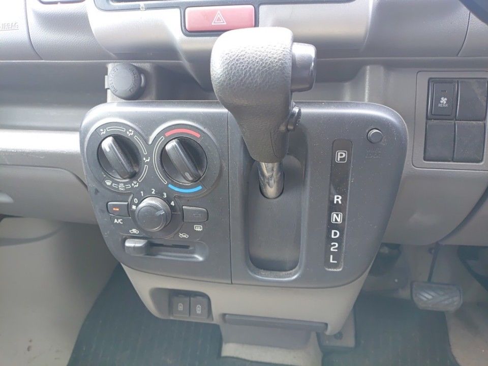 2022 Nissan NV100 Clipper auction photo 12