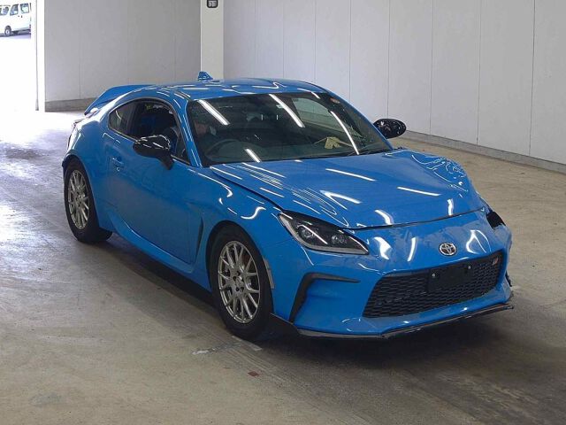 2023 Toyota GR86 RC Japan auction vehicle