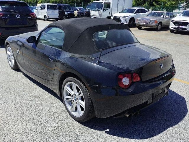 2004 BMW Z4 2.2I auction photo 2