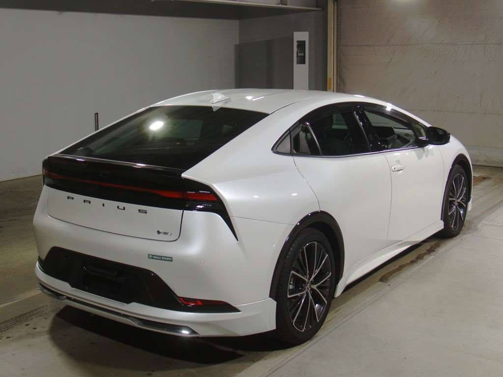2025 Toyota Prius Z auction photo 2