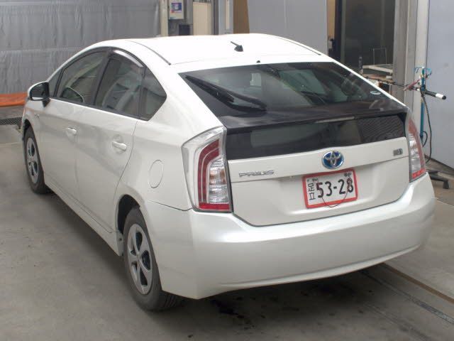 2015 Toyota Prius S auction photo 2