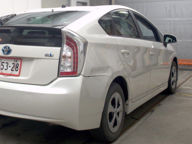 2015 Toyota Prius S auction photo 5