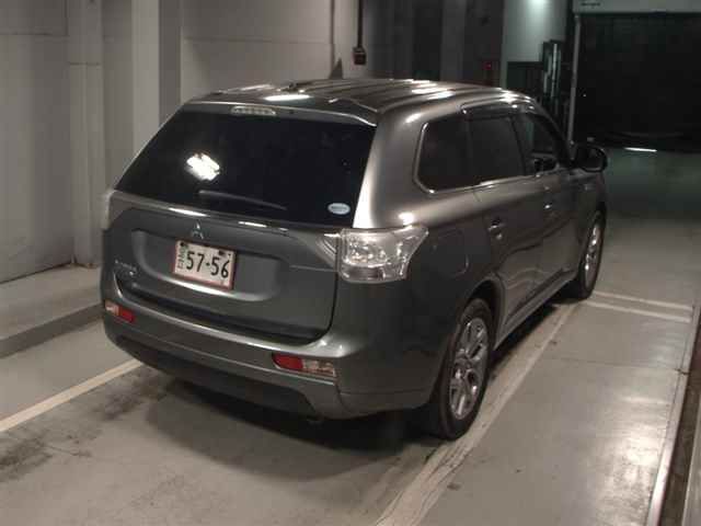2013 Mitsubishi Outlander 4WD PHEV Gセーフティパッケージ auction photo 5