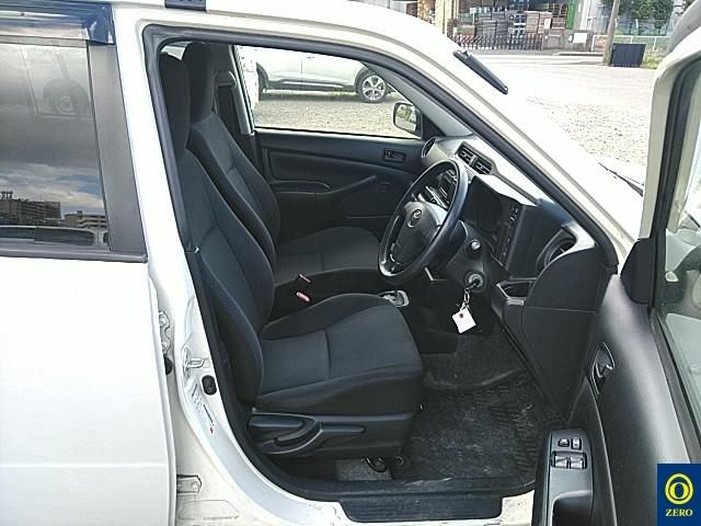 2016 Toyota Probox GL auction photo 7