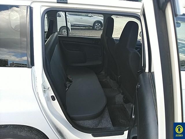 2016 Toyota Probox GL auction photo 8
