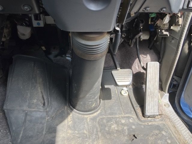 2006 Isuzu Elf ヒラ カスタム auction photo 4