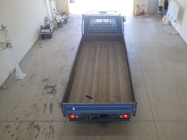 2006 Isuzu Elf ヒラ カスタム auction photo 3