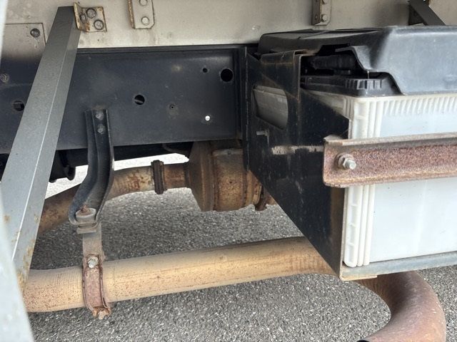 2015 Hino Ranger Aluminum Wing Wide auction photo 16