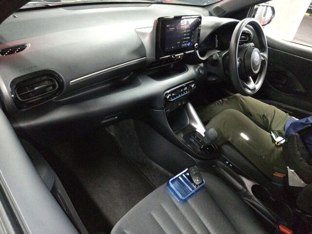 2025 Toyota Yaris G auction photo 3