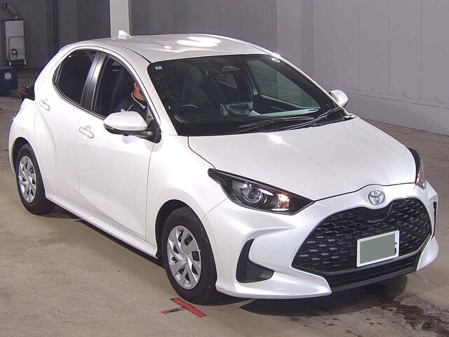 Japan Auction Vehicles 8 2025 Toyota Yaris G auction photo