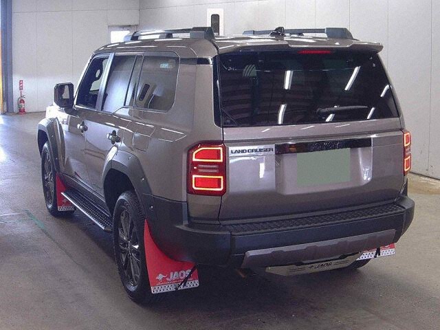 2025 Toyota Land Cruiser 250 ZX 4WD auction photo 2