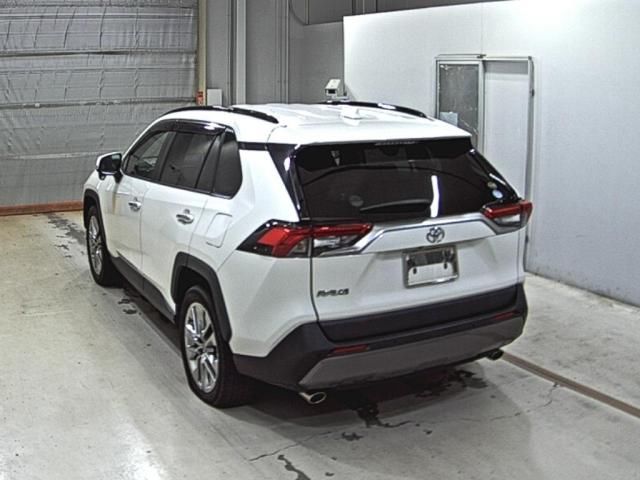 2019 Toyota RAV4 G Zパッケージ auction photo 2
