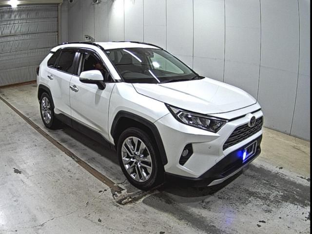 2019 Toyota RAV4 G Zパッケージ Japan auction vehicle