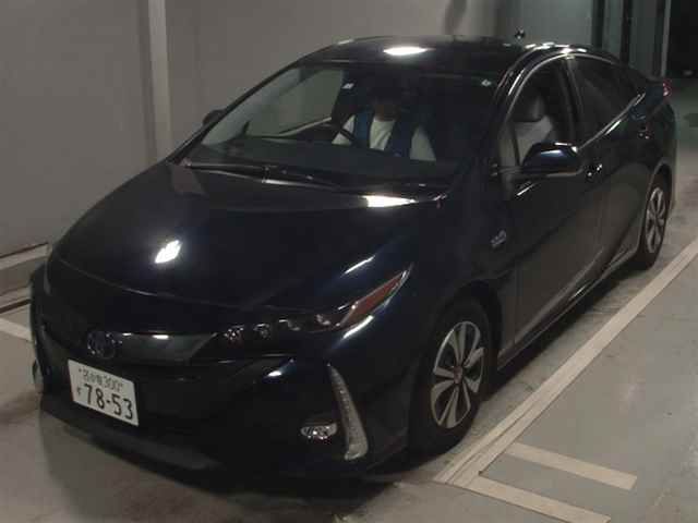 2019 Toyota Prius PHV S auction photo 4
