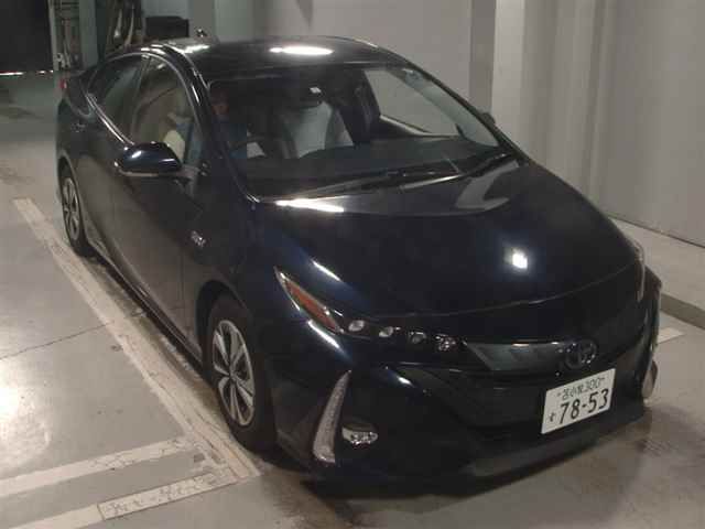 Japan Auction Vehicles 11 2019 Toyota Prius PHV S auction photo