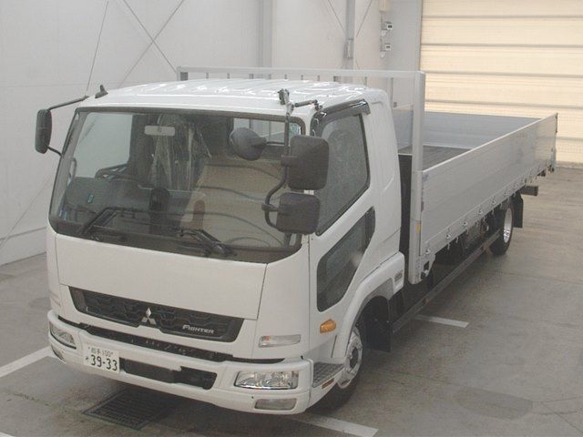 Japan Auction Vehicles 10 2024 Mitsubishi Fuso Flatbed auction photo