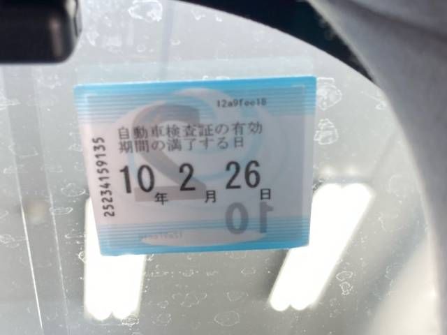 2019 Toyota Prius Sツーリングセレクション auction photo 6