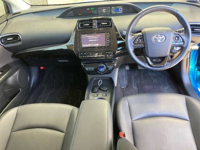 2019 Toyota Prius Sツーリングセレクション auction photo 4