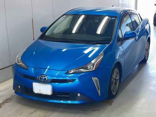 Japan Auction Vehicles 8 2019 Toyota Prius Sツーリングセレクション auction photo