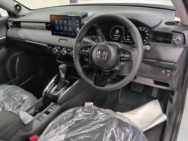 2026 Honda Vezel HV E:HEV Z auction photo 3